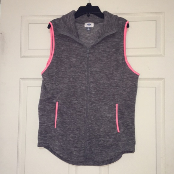 Old Navy Tops - Large Fleece vest old navy